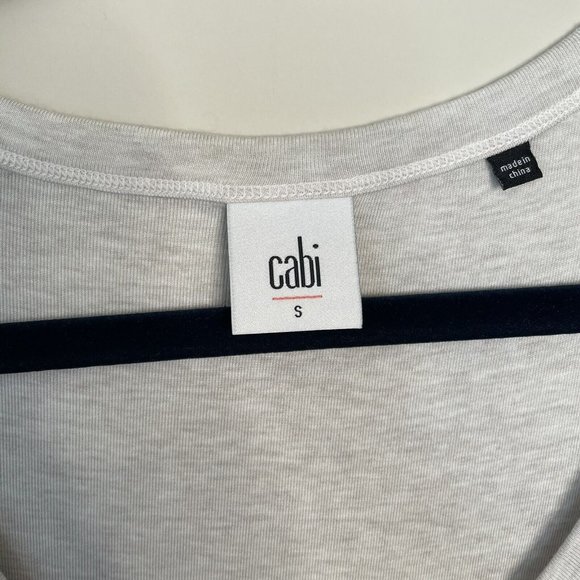 Cabi Hangout Tee Beige Short Sleeve Peplum Tee Shirt Women's Small Scoop Neck - Picture 4 of 4